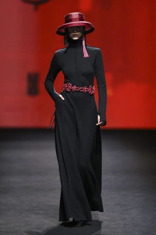 嘉定本土服裝品牌三登上海時裝周,演繹宋代服飾之美